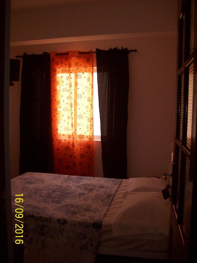 Anildo Hotel Lazareto Esterno foto