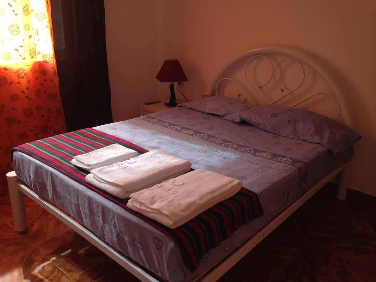 Anildo Hotel Lazareto Esterno foto